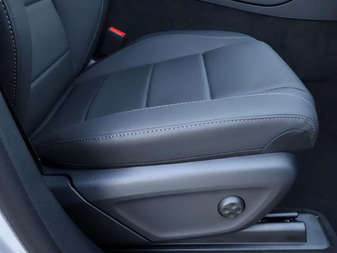 Certified 2026 Mercedes-Benz GLE 450 4MATIC Coupe image 12