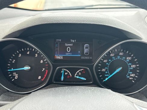 Used 2016 Ford Escape SE FWD image 17