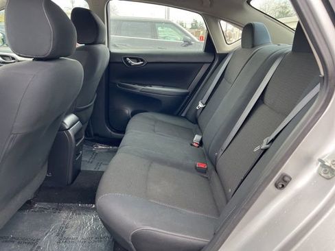 Used 2019 Nissan Sentra S image 13