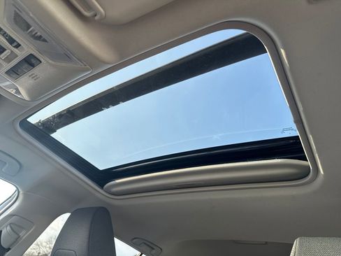 Used 2025 Toyota RAV4 XLE w/ Convenience Package image 31