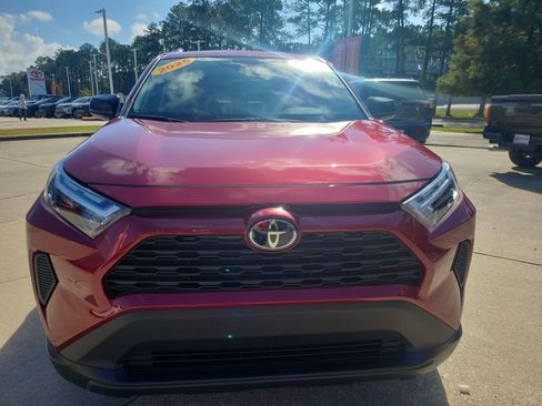 Certified 2025 Toyota RAV4 LE image 10