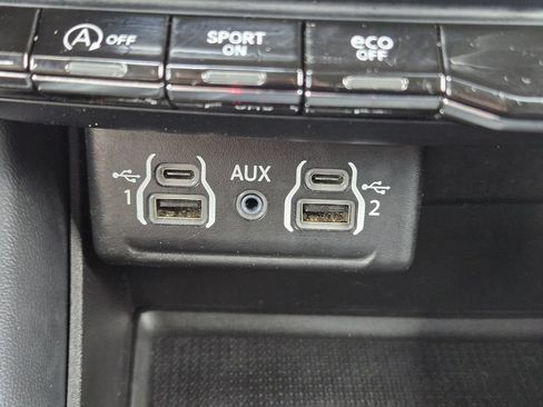 Used 2024 Dodge Durango GT RWD image 25