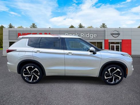 Used 2022 Mitsubishi Outlander SEL AWD/4WD image 7