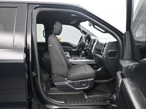 Used 2018 Ford F150 XLT w/ Equipment Group 302A Luxury AWD/4WD image 42