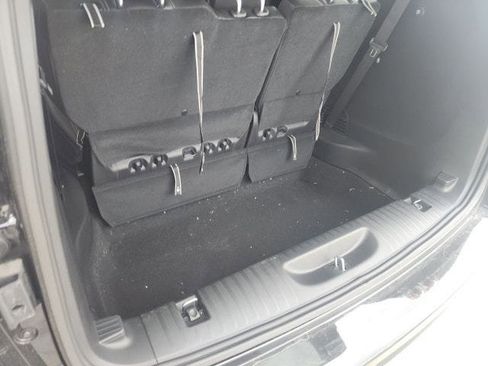 New 2026 Chrysler Pacifica Select w/ S Appearance Package image 22