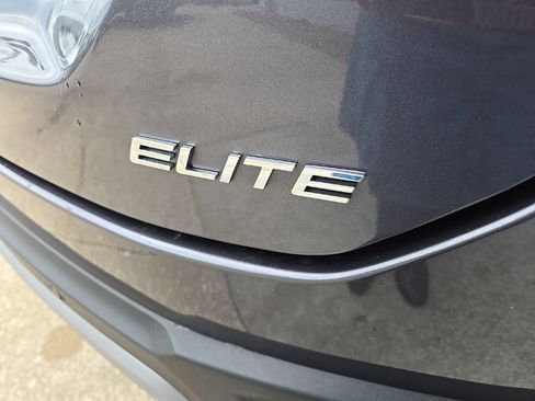 Used 2024 Honda Pilot Elite image 19