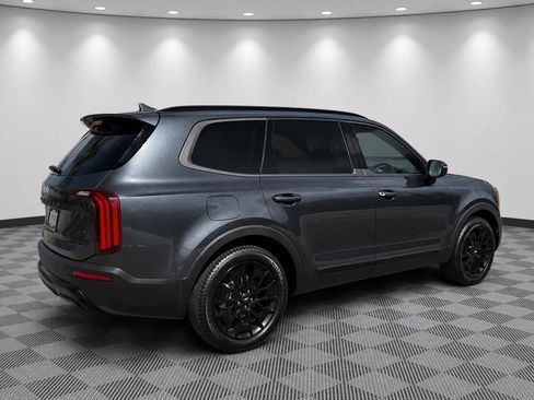 Used 2022 Kia Telluride EX w/ EX Premium Package AWD/4WD image 3