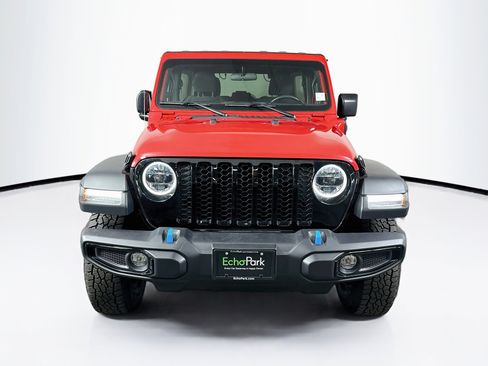 Used 2023 Jeep Wrangler Unlimited AWD/4WD image 2