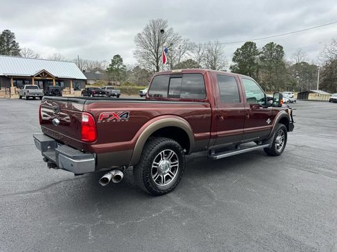 Used 2016 Ford F250 Lariat w/ Lariat Ultimate Package AWD/4WD image 6