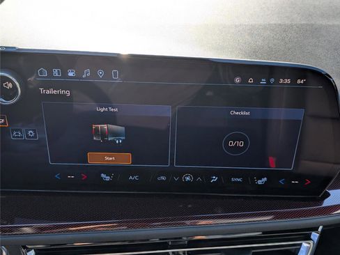 New 2026 Chevrolet Traverse Z71 w/ Driver Confidence Package image 30