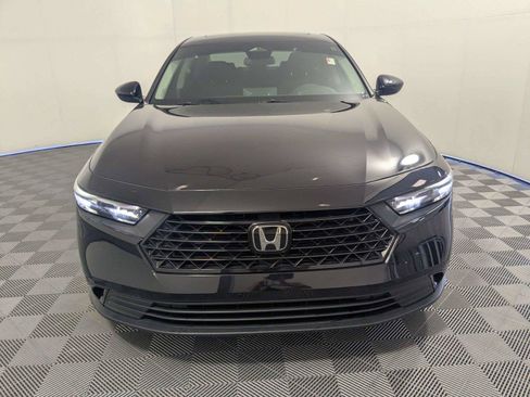 Used 2023 Honda Accord EX image 3