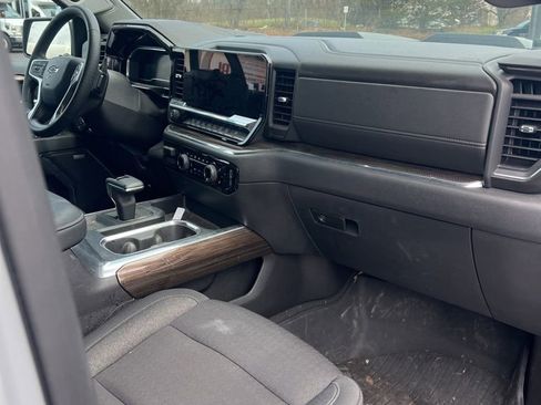 Used 2024 Chevrolet Silverado 1500 LT Trail Boss image 25