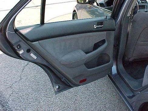 Used 2007 Honda Accord SE image 11