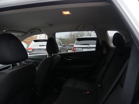 Used 2020 Nissan Rogue S w/ Special Edition Package image 21