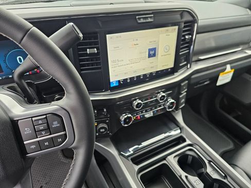 New 2026 Ford F250 Lariat w/ Black Appearance Package AWD/4WD image 14