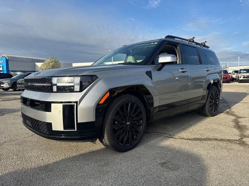 Used 2024 Hyundai Santa Fe Calligraphy image 2