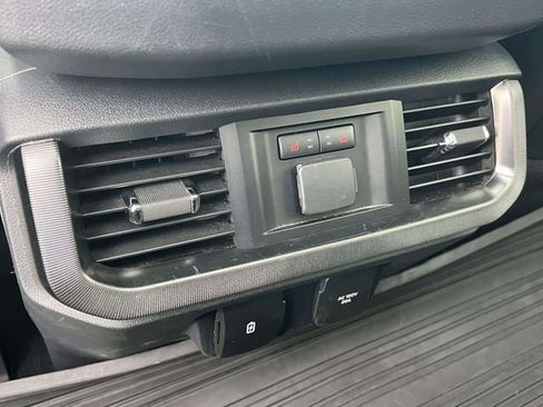 Used 2023 Ford F150 Platinum w/ Equipment Group 701A High image 20