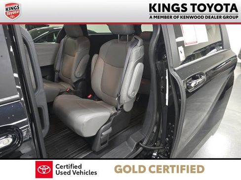 Certified 2025 Toyota Sienna XLE AWD/4WD image 15