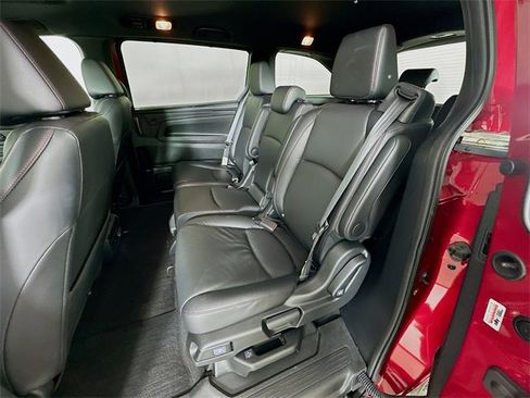 Certified 2024 Honda Odyssey Sport image 32