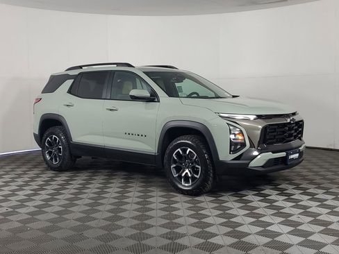 New 2026 Chevrolet Equinox ACTIV image 2