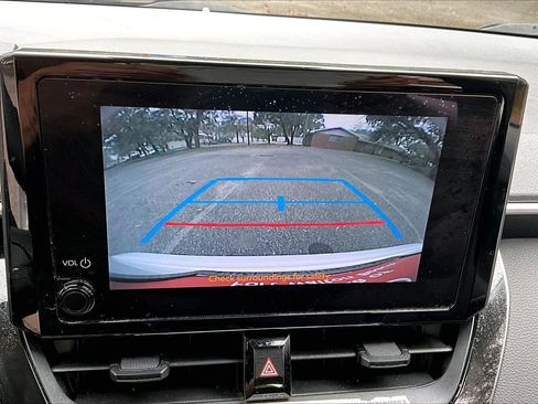 Used 2023 Toyota Corolla LE image 13