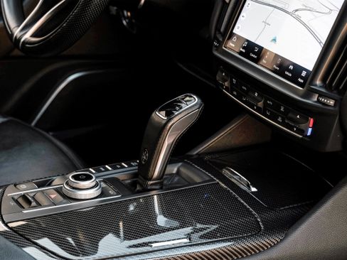 Used 2022 Maserati Levante Modena image 22