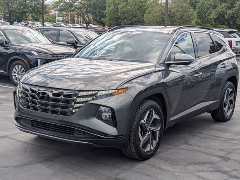 Used 2023 Hyundai Tucson Limited AWD/4WD image 11