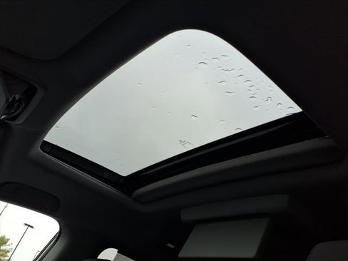 Used 2024 Honda Odyssey Touring image 28