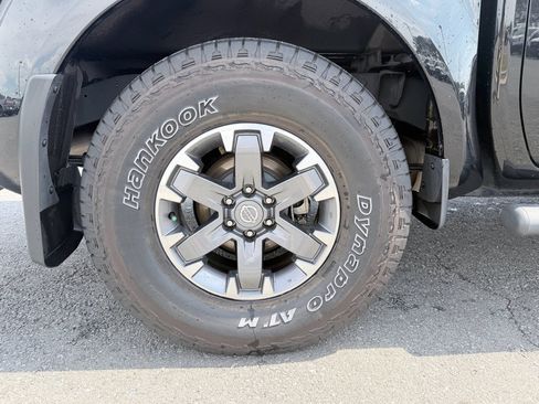 Used 2020 Nissan Frontier PRO-4X w/ Pro-4x Utility Package image 34