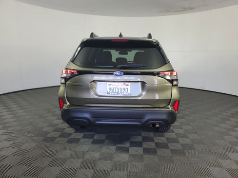 Used 2026 Subaru Forester Premium image 5
