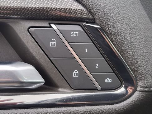 Used 2024 GMC Sierra 1500 AT4 w/ AT4 Preferred Package image 19