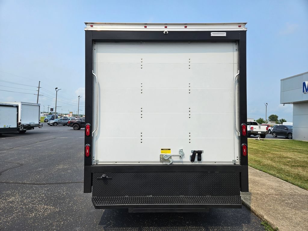 New 2026 Ford E-450 and Econoline 450 Super Duty w/ Shuttle Bus Prep Package RWD image 7