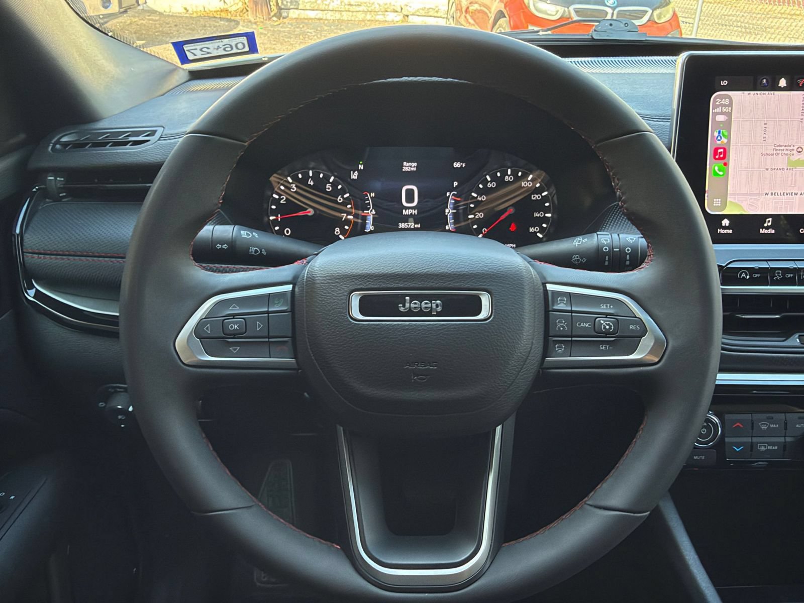 Used 2025 Jeep Compass Trailhawk AWD/4WD image 27