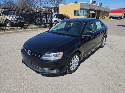 Used 2014 Volkswagen Jetta SE image 1