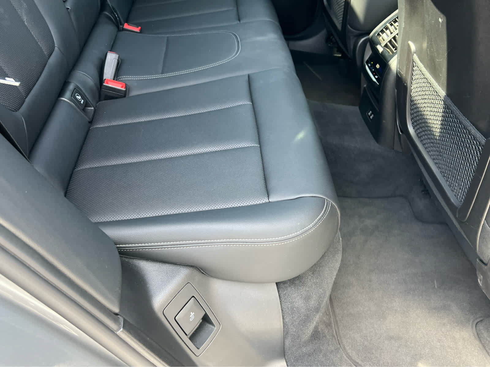 Used 2023 BMW X3 xDrive30i w/ Convenience Package AWD/4WD image 22