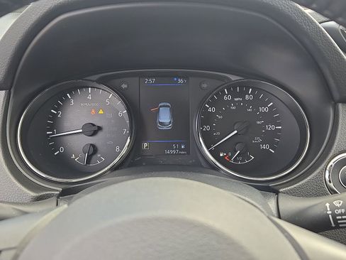 Used 2021 Nissan Rogue Sport SL w/ Premium Package AWD/4WD image 19