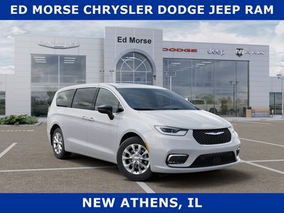 New 2026 Chrysler Pacifica Limited