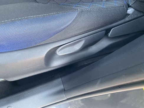 Used 2021 Toyota C-HR XLE image 12