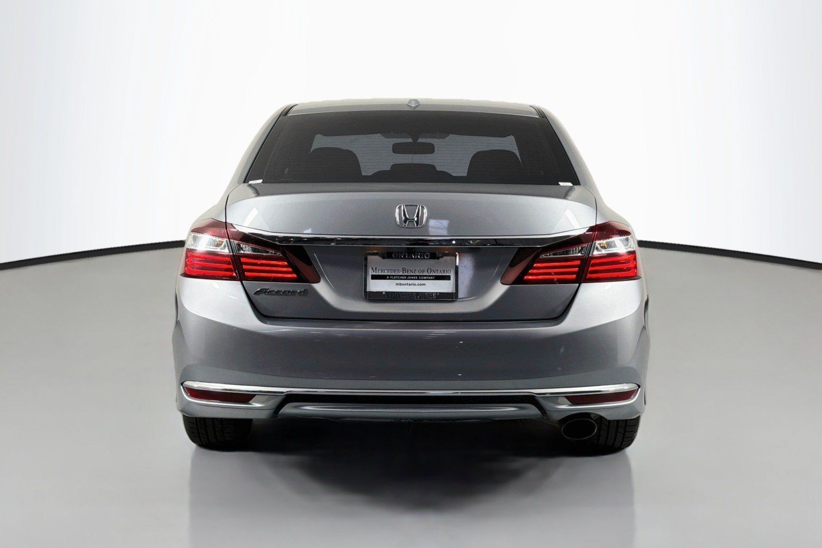 Used 2016 Honda Accord EX image 4