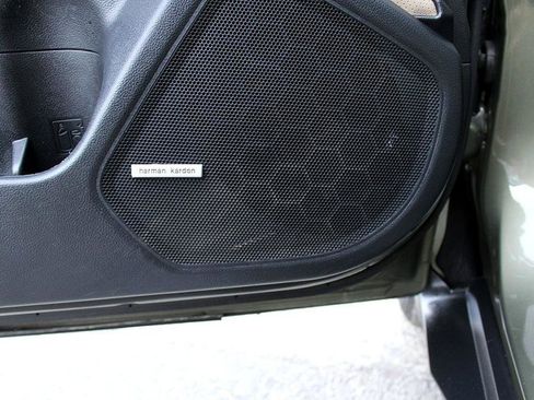 Used 2017 Subaru Outback 3.6R Limited image 14