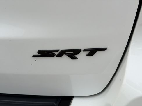 Used 2018 Jeep Grand Cherokee SRT w/ Trailer Tow Group IV AWD/4WD image 11
