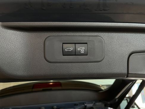 Used 2025 Toyota Grand Highlander FWD image 23