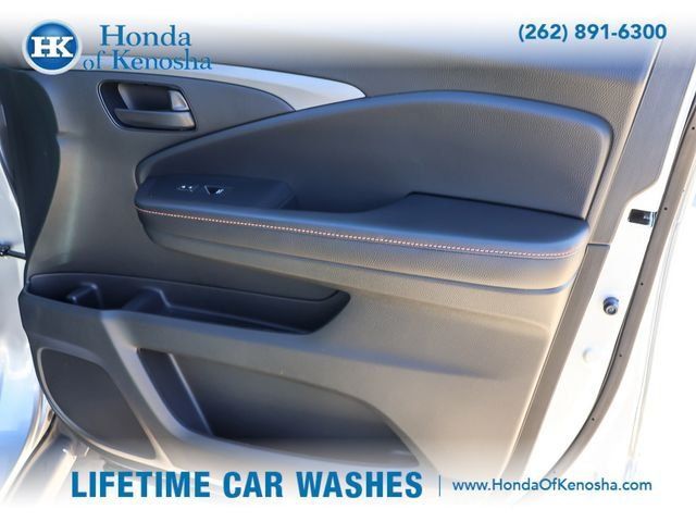 Used 2023 Honda Passport TrailSport image 27
