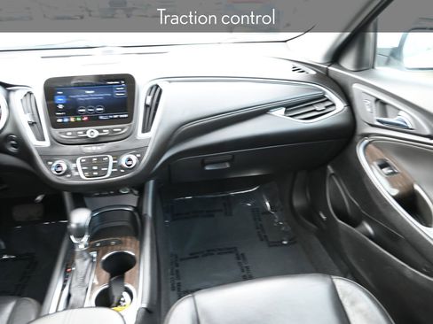 Used 2024 Chevrolet Malibu LT image 21