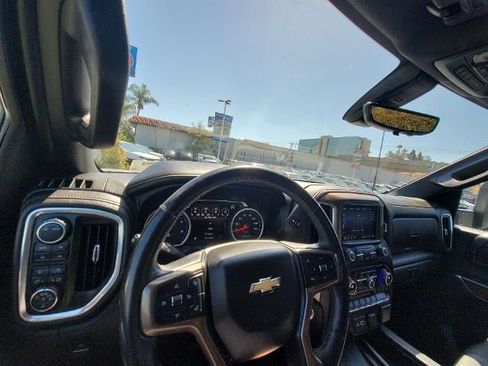 Used 2022 Chevrolet Silverado 2500 High Country w/ Z71 Off-Road Package AWD/4WD image 10
