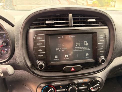 Used 2020 Kia Soul GT-Line w/ GT 2.0L Power Sunroof Package FWD image 26