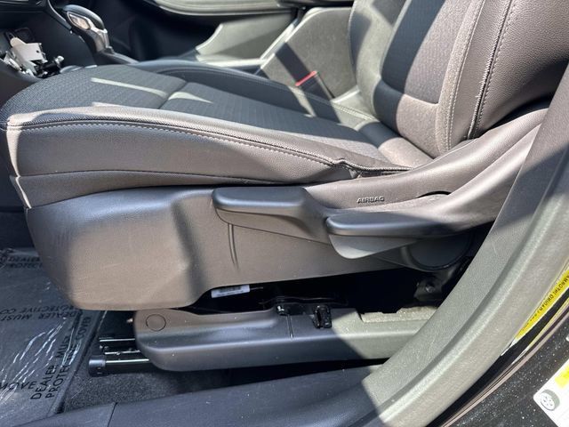 Used 2025 Buick Encore GX Preferred FWD image 22