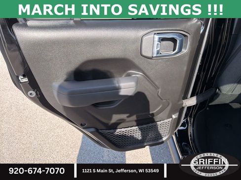 New 2026 Jeep Gladiator Willys image 17