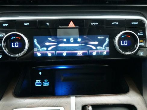 Used 2023 Genesis GV80 3.5T w/ Prestige Package AWD/4WD image 40