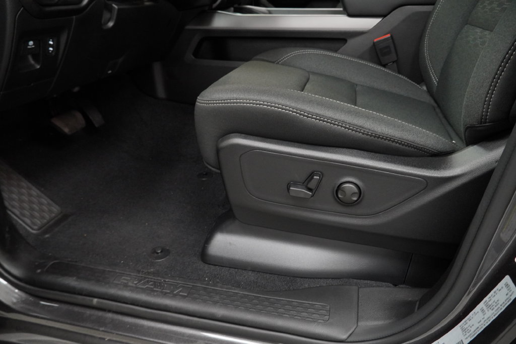 New 2026 RAM 1500 Big Horn AWD/4WD image 27